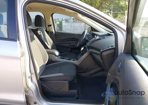 2015 Ford Escape S from USA, damaged, VIN 1FMCU0F78FUB90536